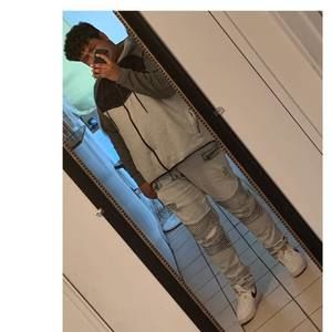 Meet your Posher, Edson